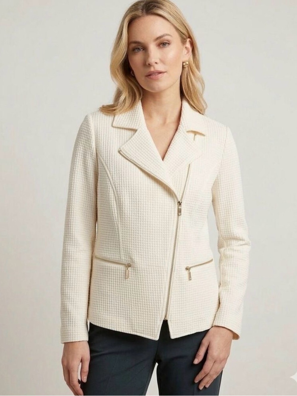 Chico’s Cream Waffle Textured Moto Asymmetric Fill Zip Jacket Blazer 3/XL Petite